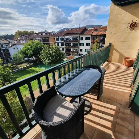 Luminoso Piso Con Terraza Y Aparcamiento Ess01636 Hondarribia