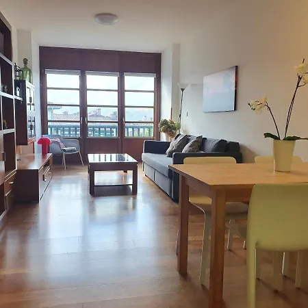 Luminoso Piso Con Terraza Y Aparcamiento Ess01636 アパート *