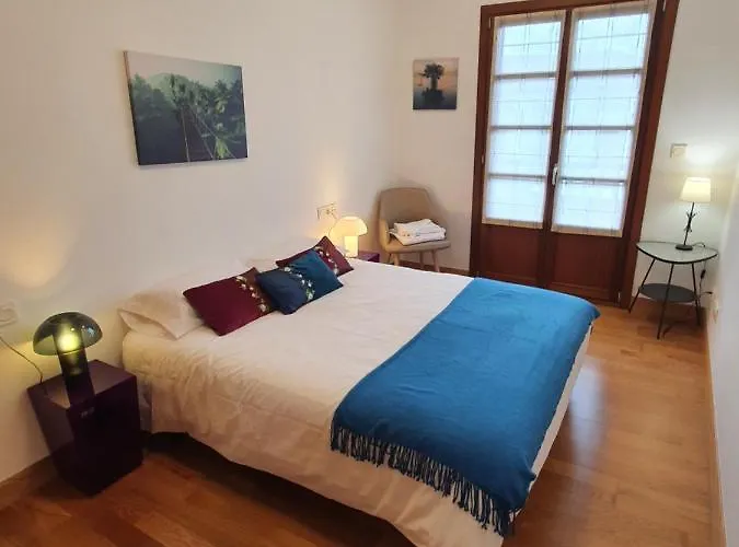 Apartment Luminoso Piso Con Terraza Y Aparcamiento Ess01636 *